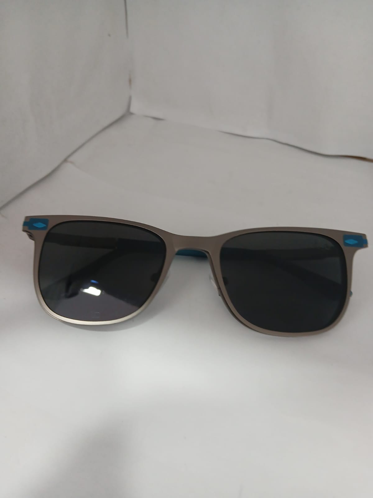 EYEGLASS - Gray Thumbnail