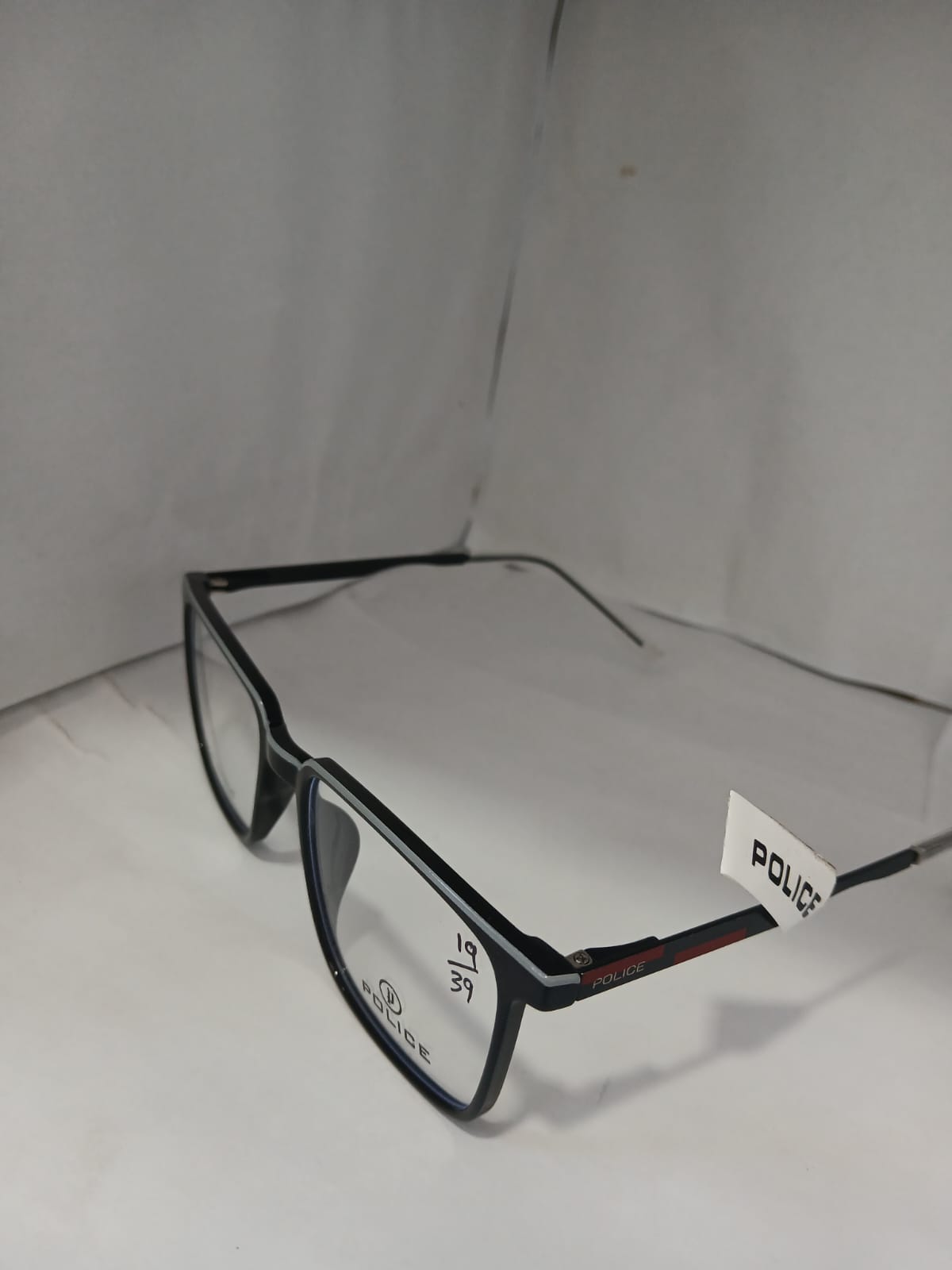 EYEGLASS - Black Thumbnail