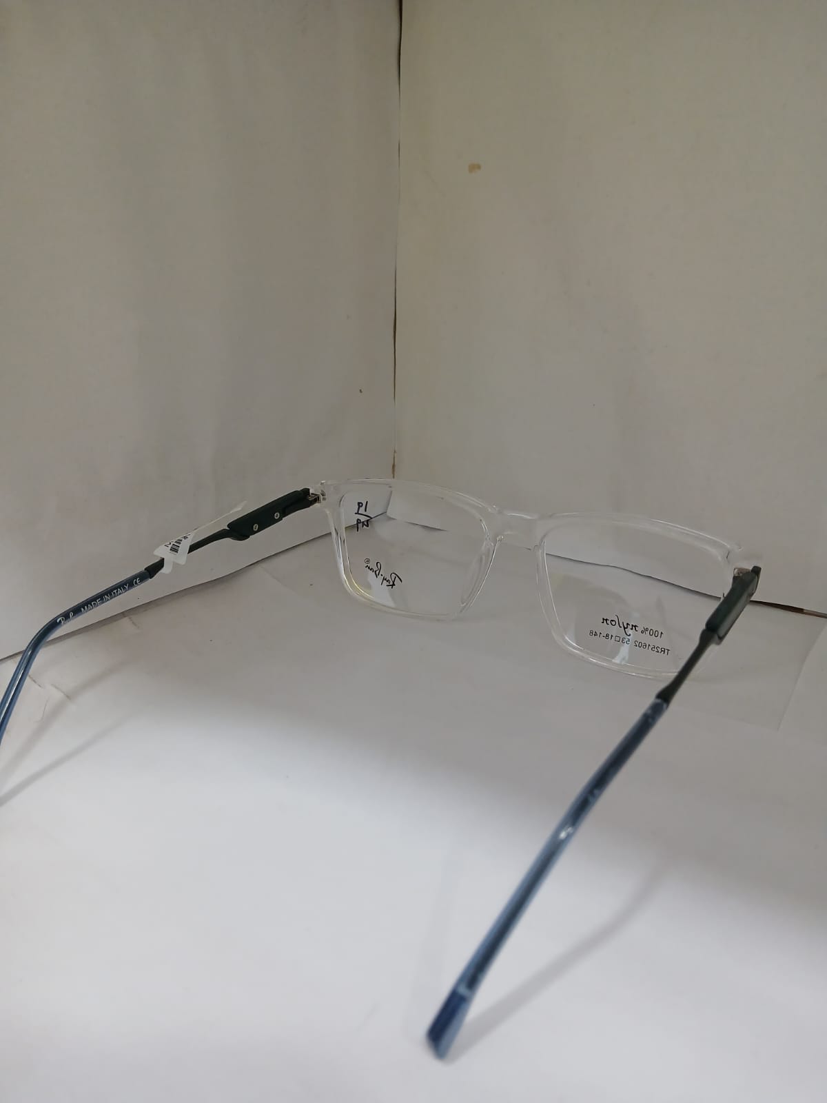 EYEGLASS - WHITE Thumbnail