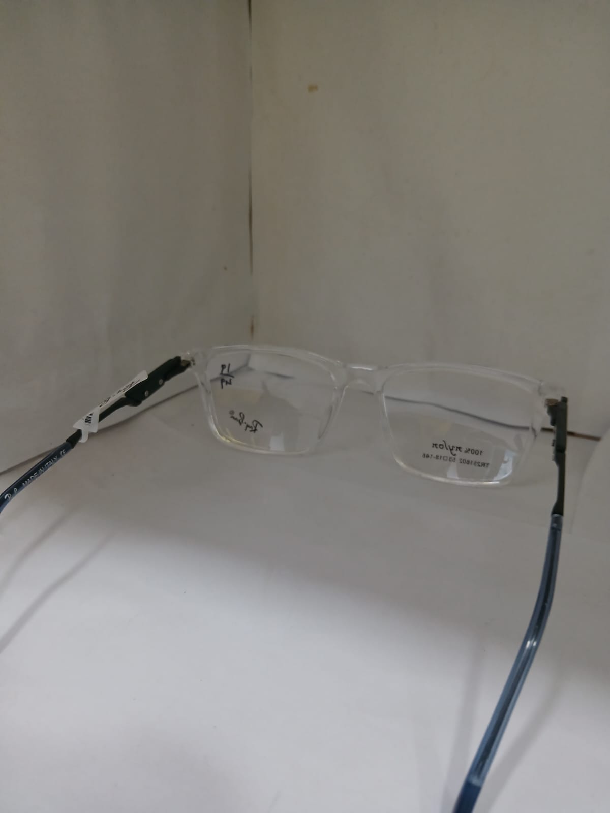EYEGLASS - WHITE Thumbnail