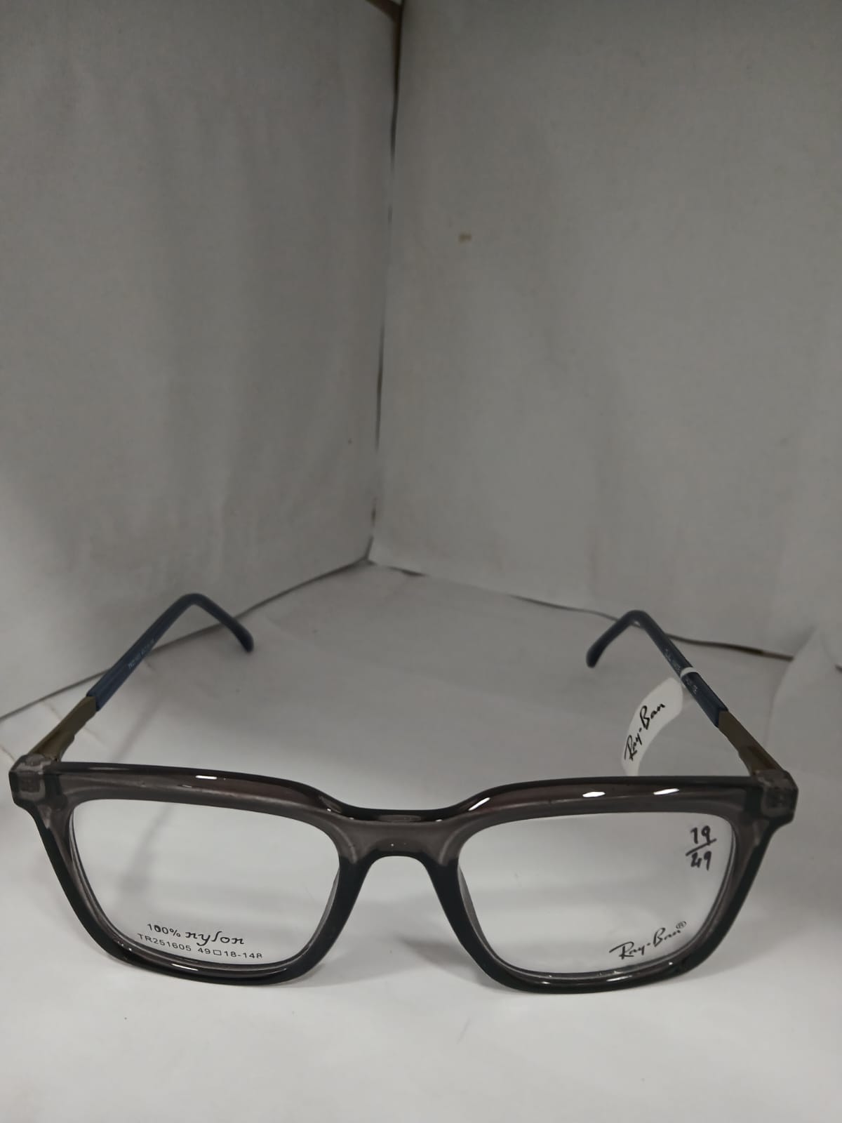 EYEGLASS - Black Thumbnail