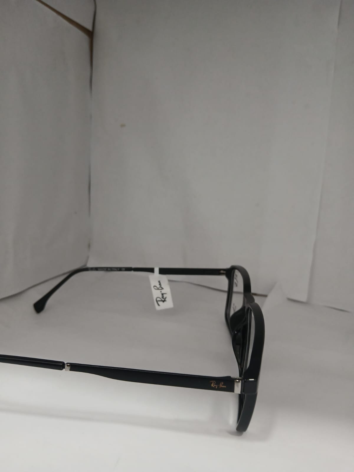 EYEGLASS - Black