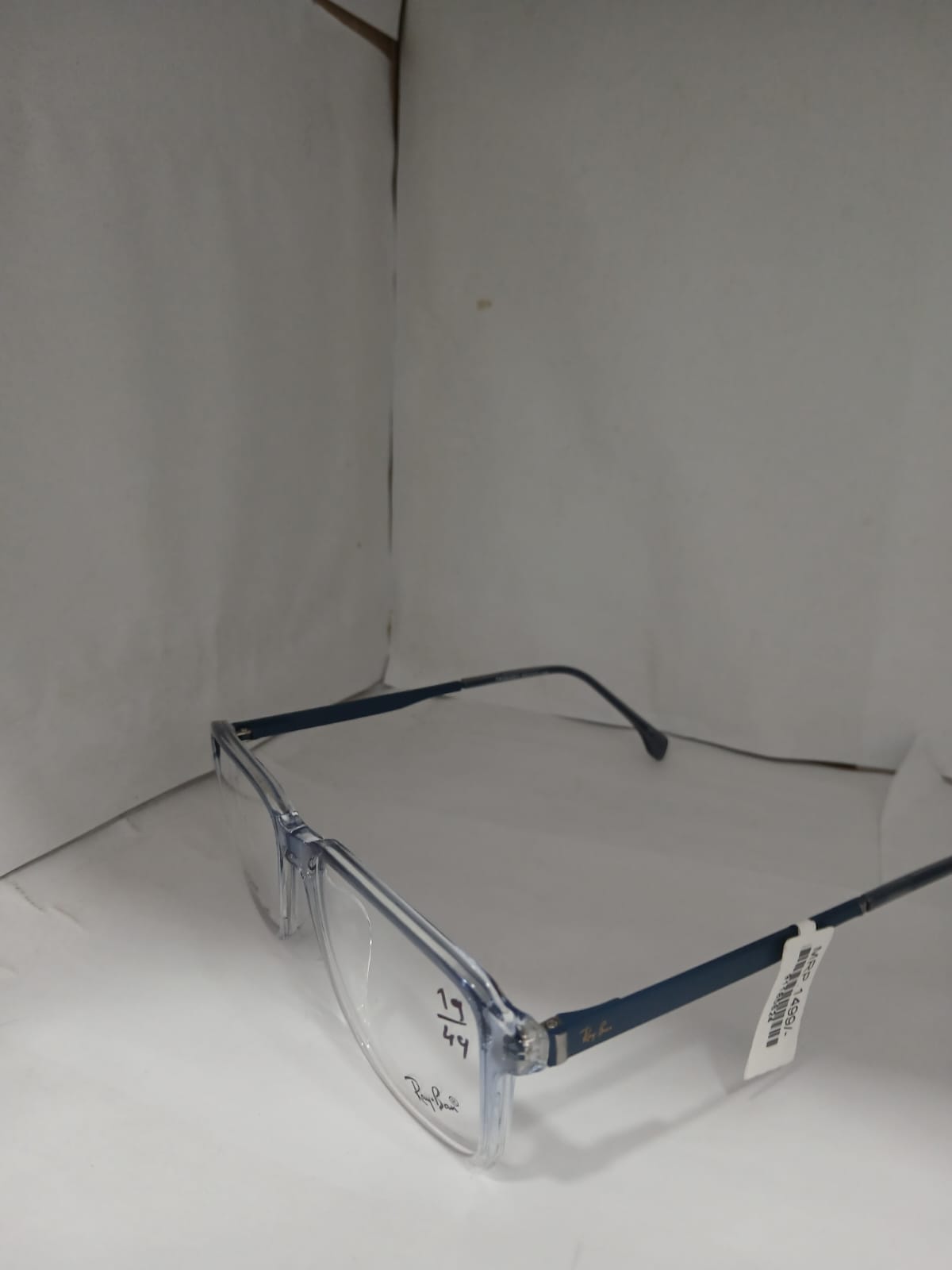 EYEGLASS - Blue Thumbnail