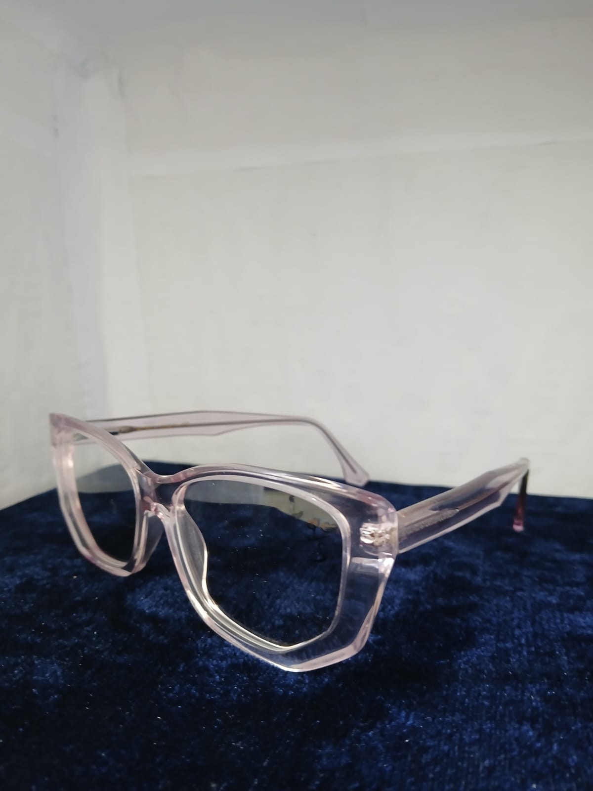 EYEGLASS - Pink Thumbnail