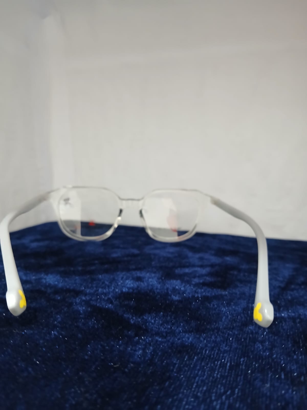 EYEGLASS - White Thumbnail