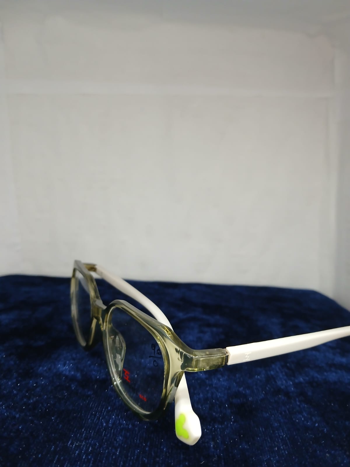 EYEGLASS - Green