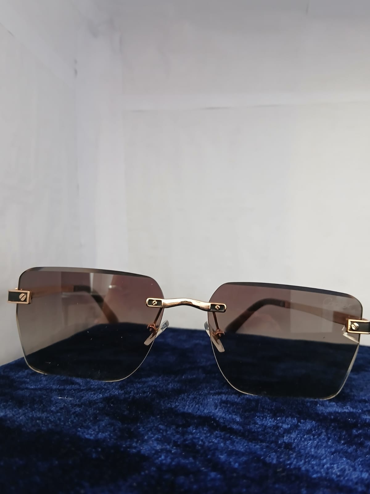 sunglasses - Gold Thumbnail