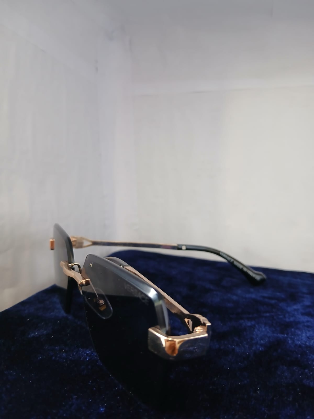 sunglasses - Gold Thumbnail