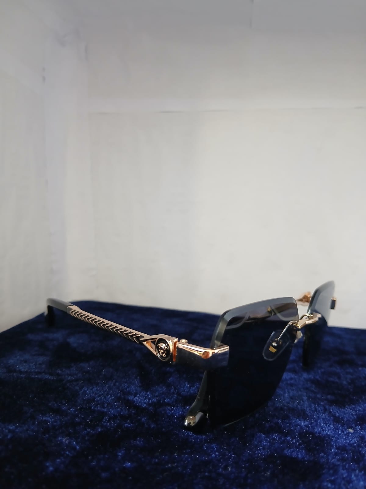 sunglasses - Gold Thumbnail