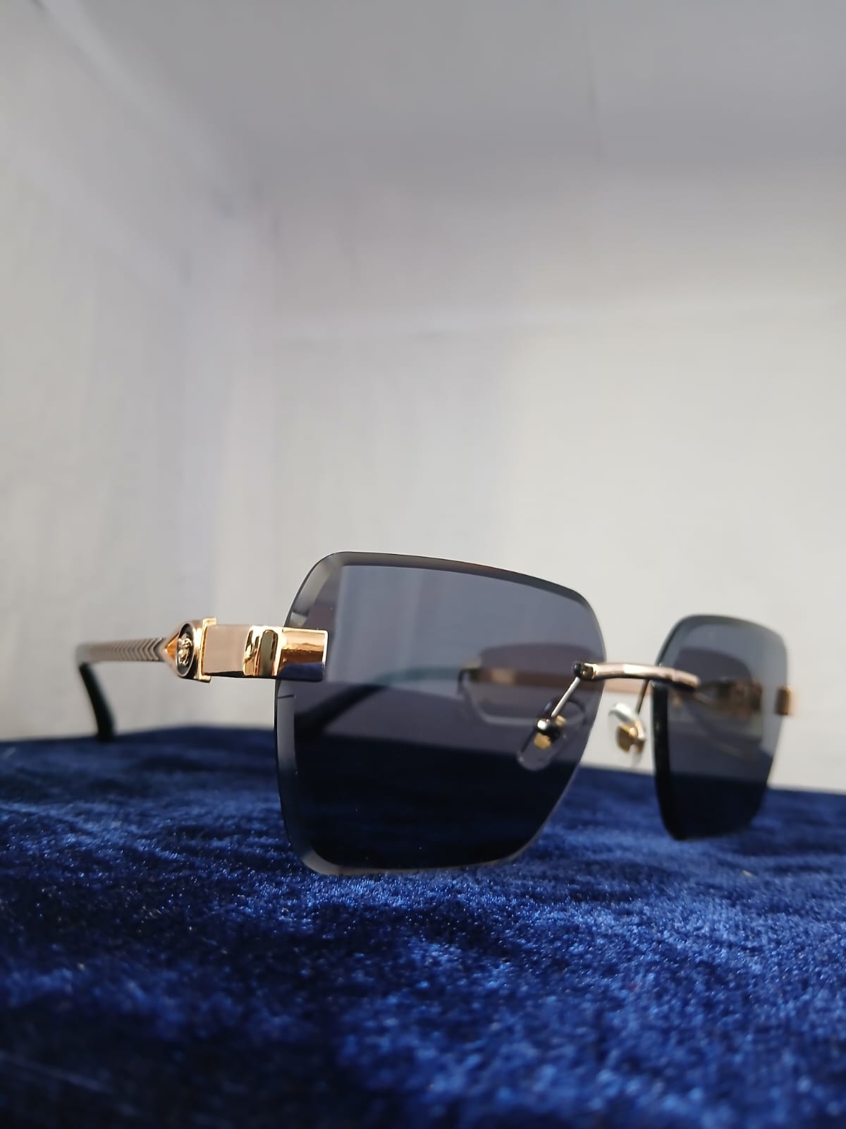 sunglasses - Gold Thumbnail