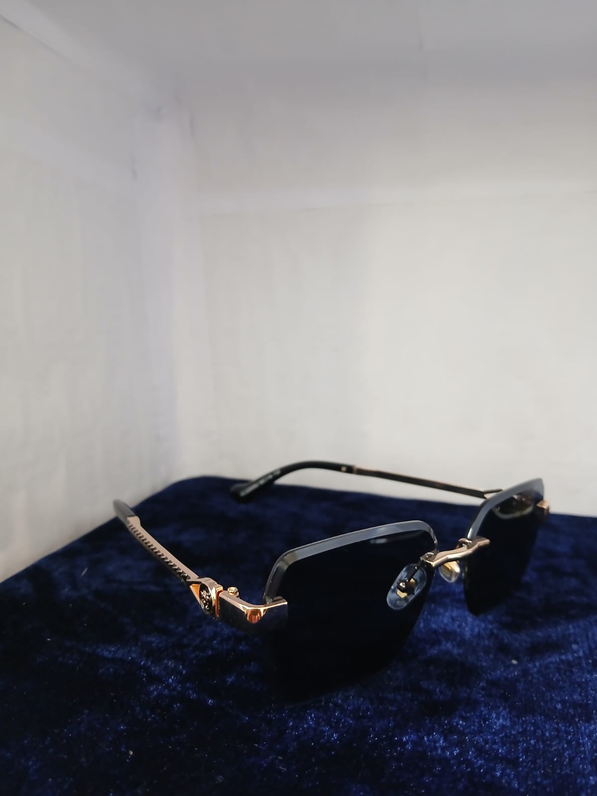 sunglasses - Gold Thumbnail