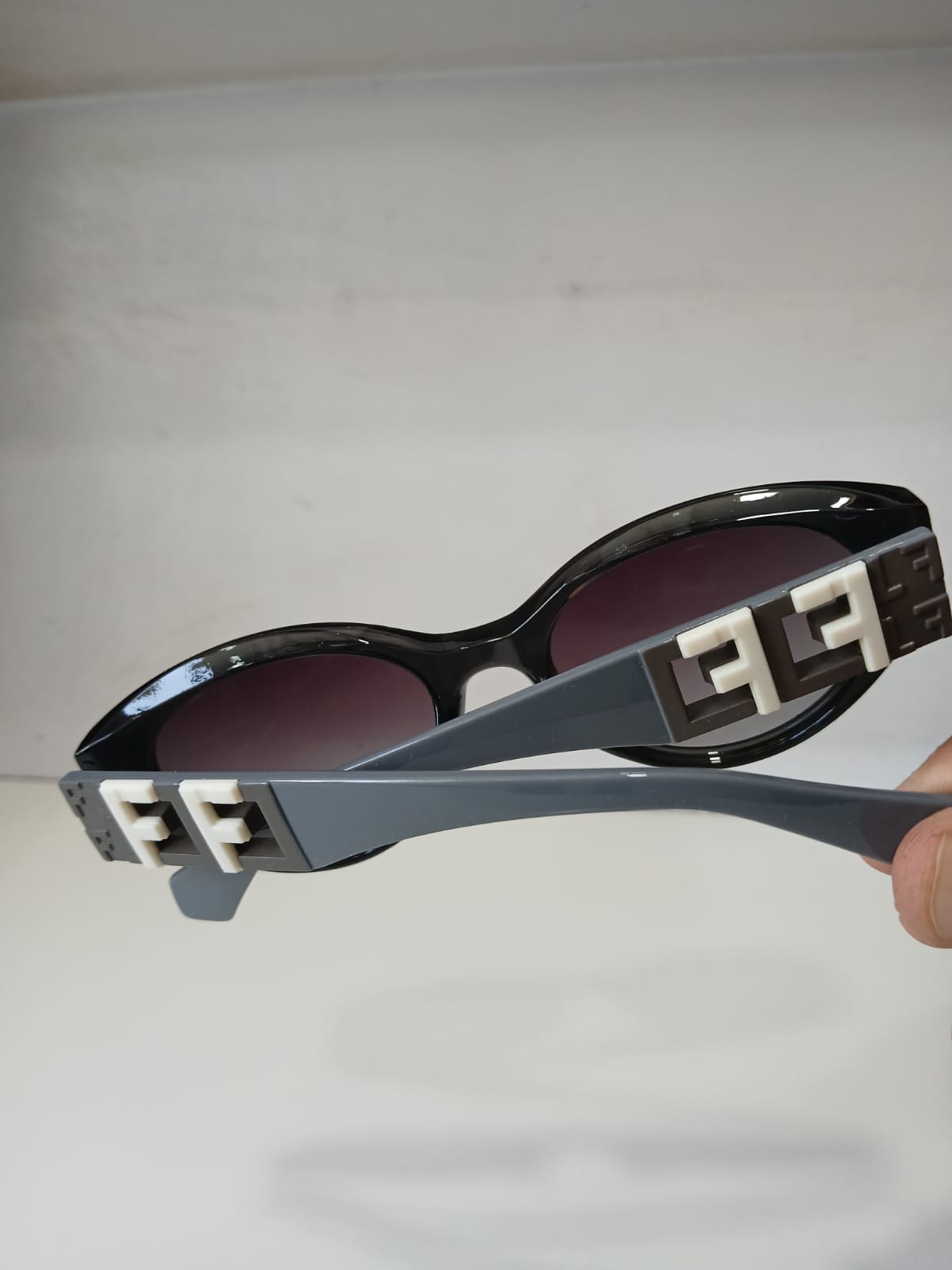 sunglasses - Gray Thumbnail