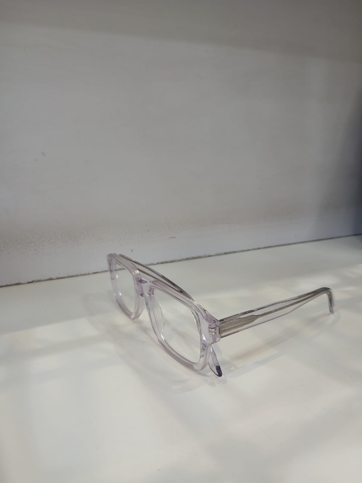 EYEGLASS - White Thumbnail
