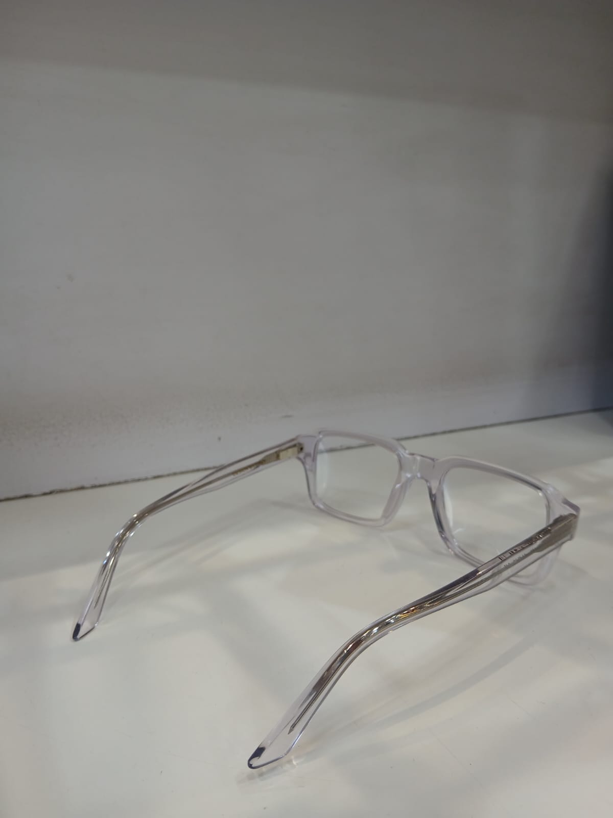 EYEGLASS - White Thumbnail