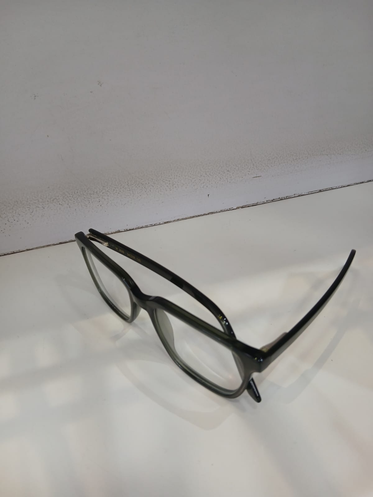 EYEGLASS - Green Thumbnail