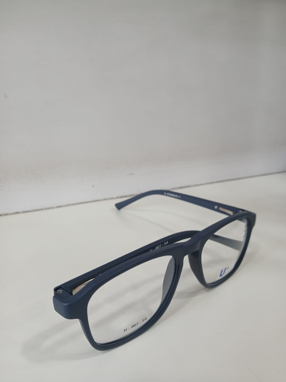 EYEGLASS - Black Thumbnail