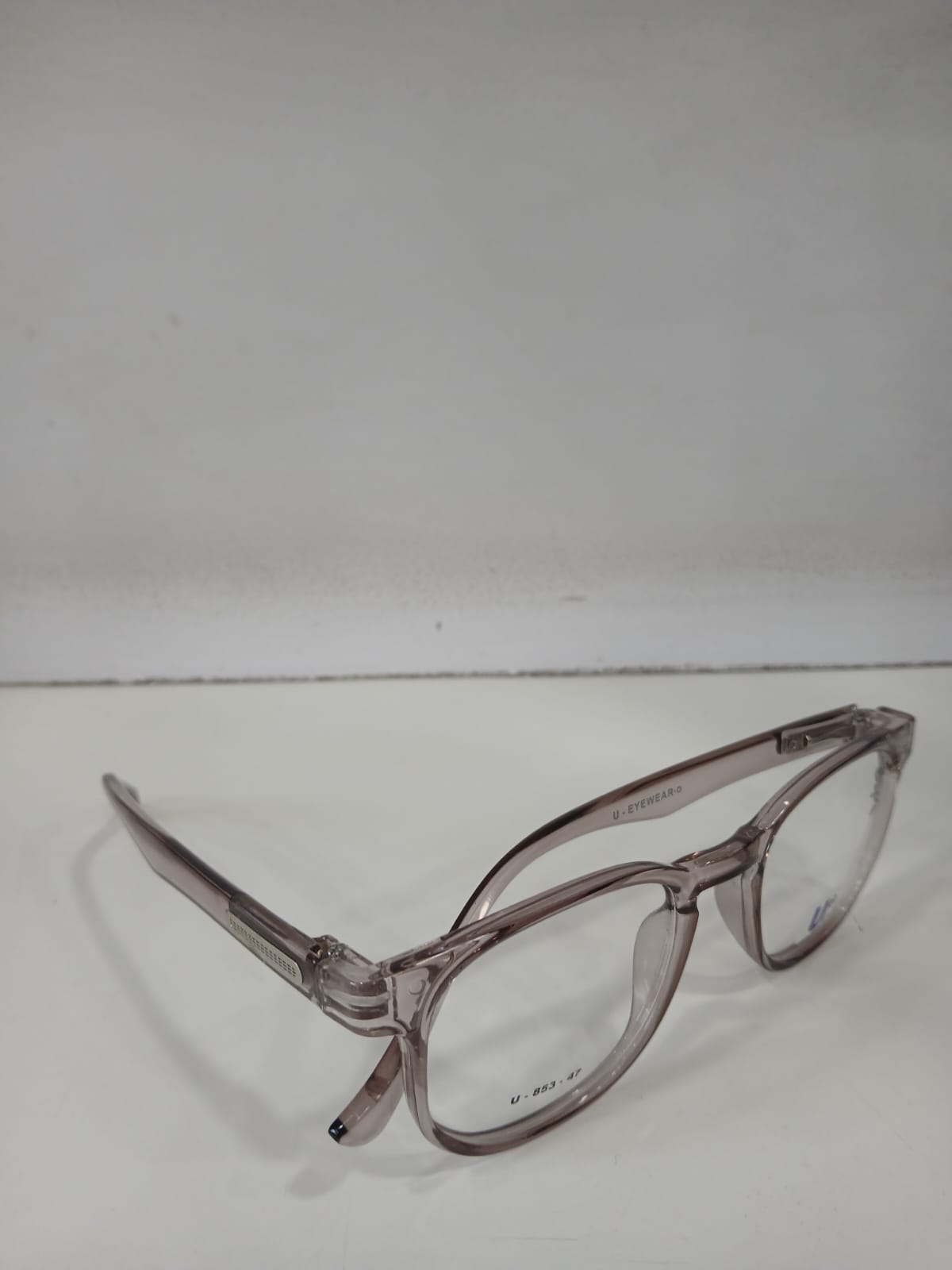 EYEGLASS - Tan Thumbnail