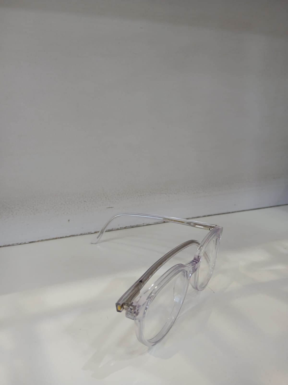 EYEGLASS - White Thumbnail