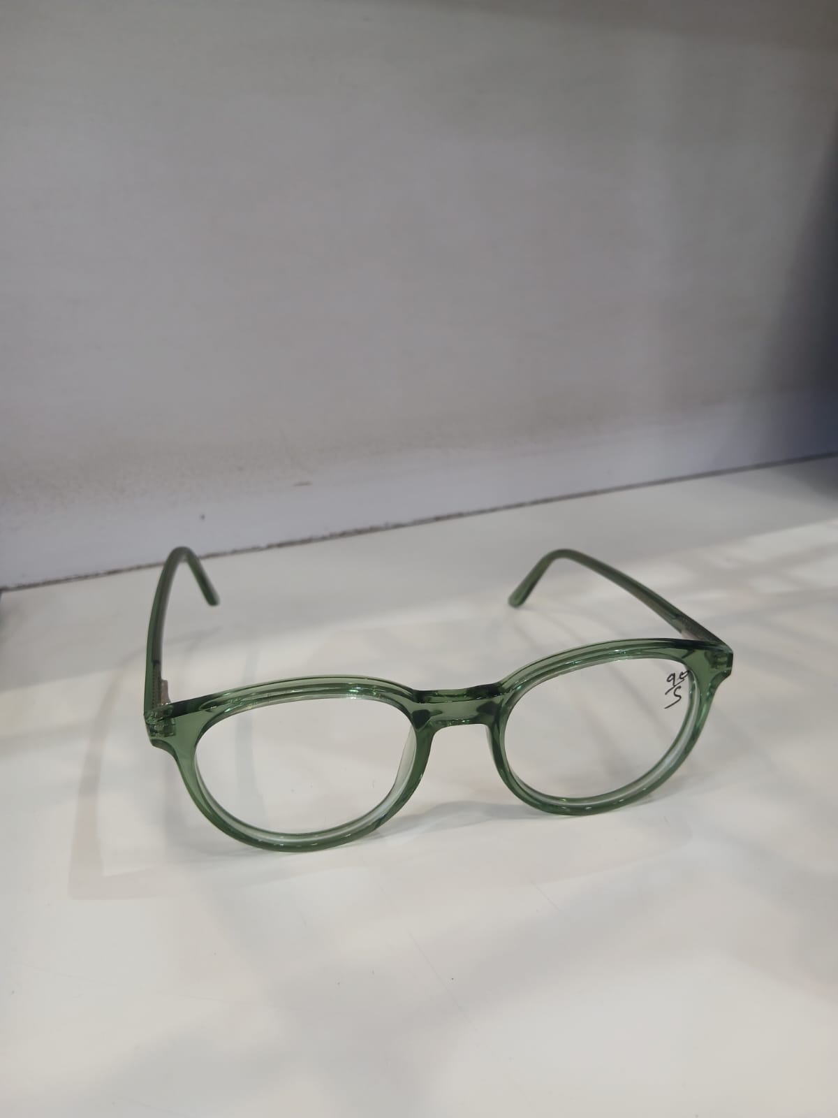 EYEGLASS - Green Thumbnail