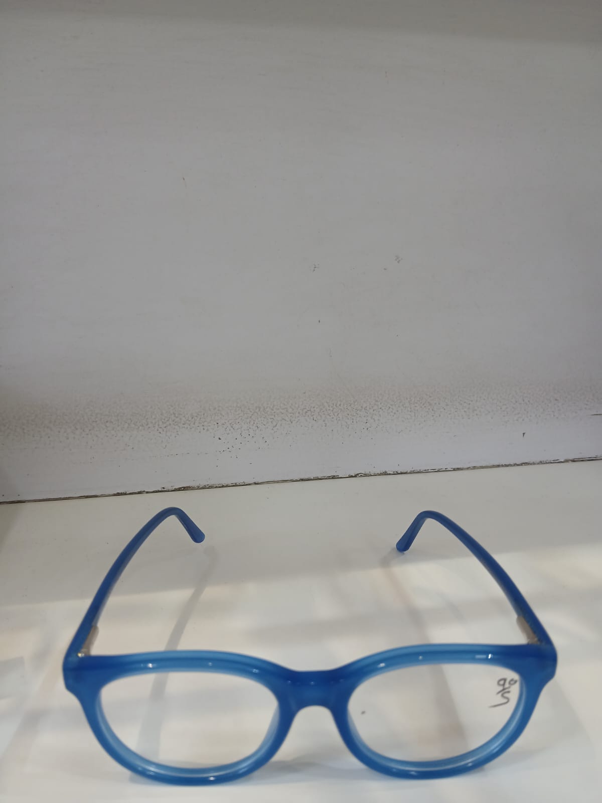 EYEGLASS - Blue Thumbnail