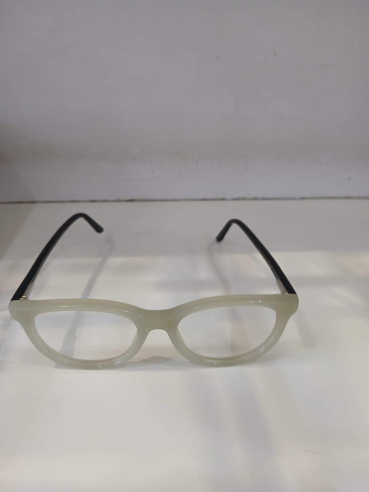 EYEGLASS - Beige Thumbnail