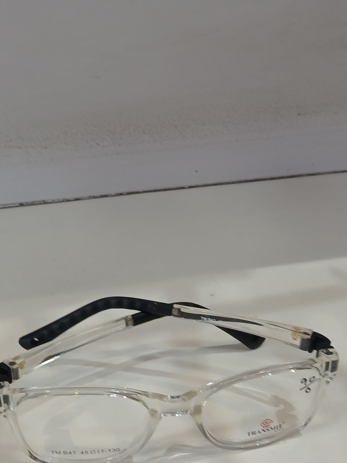 EYEGLASS - White Thumbnail
