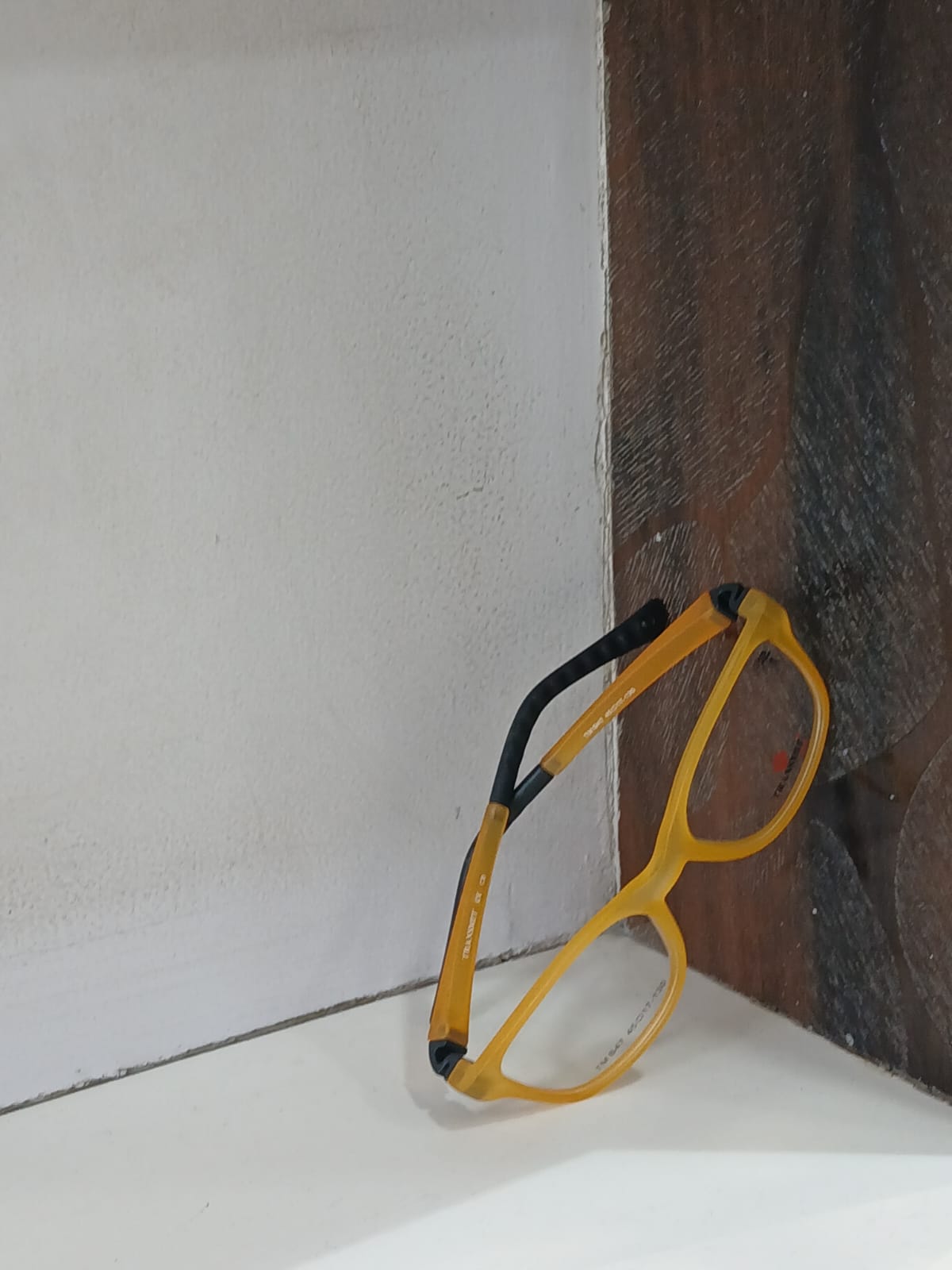 EYEGLASS - Orange