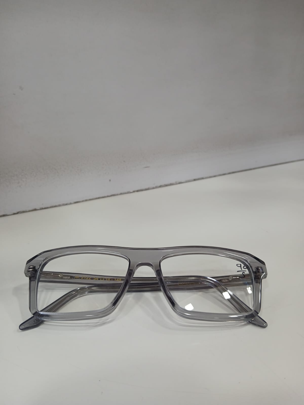EYEGLASS - Gray
