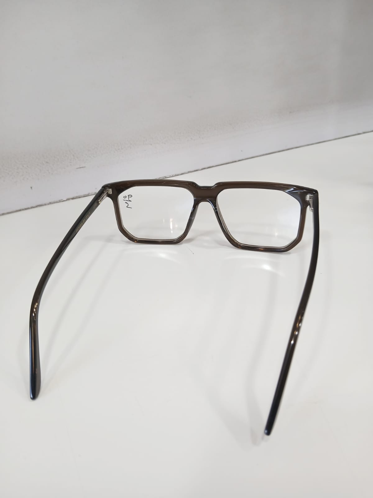 EYEGLASS - Brown Thumbnail
