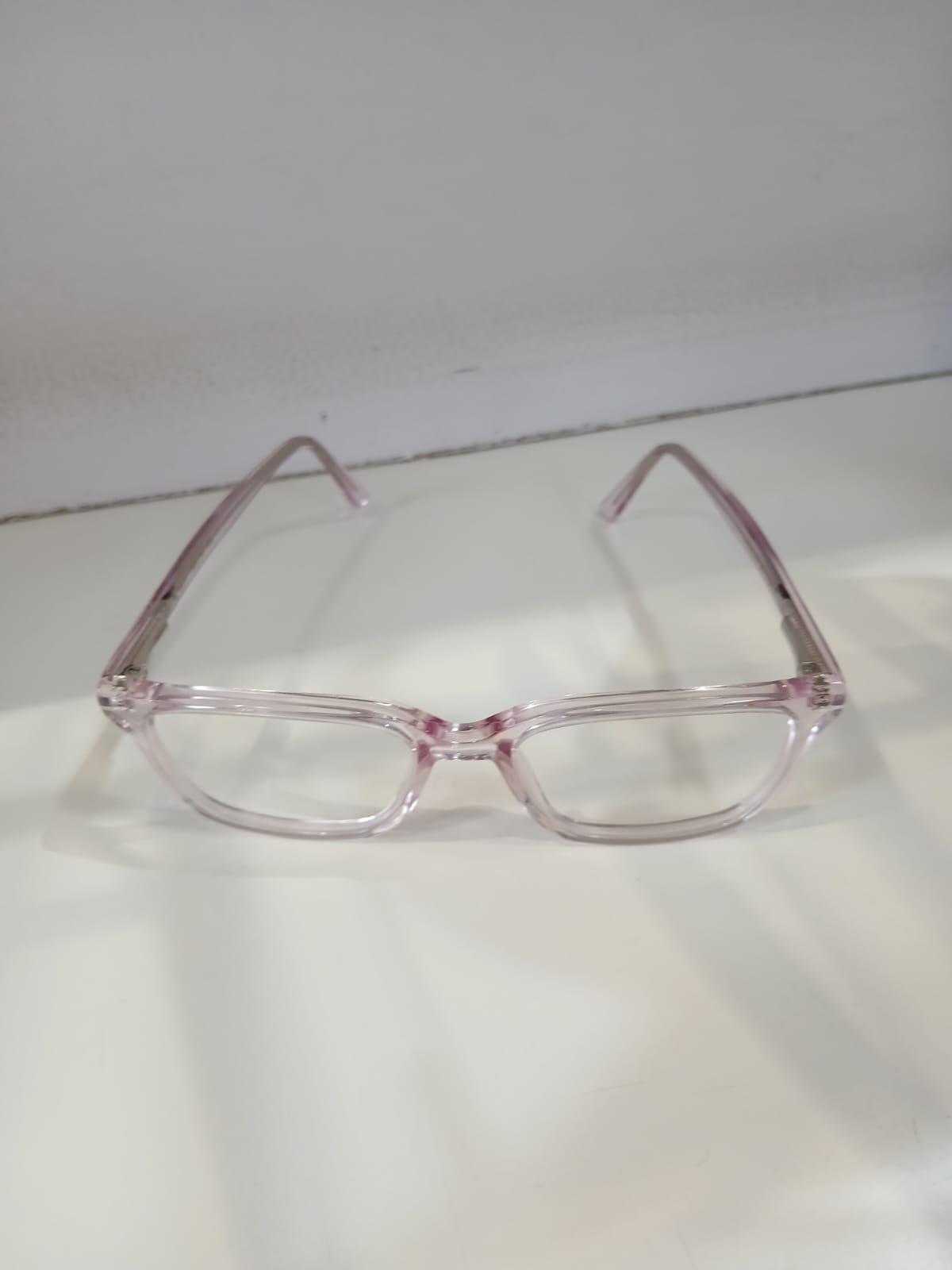 EYEGLASS