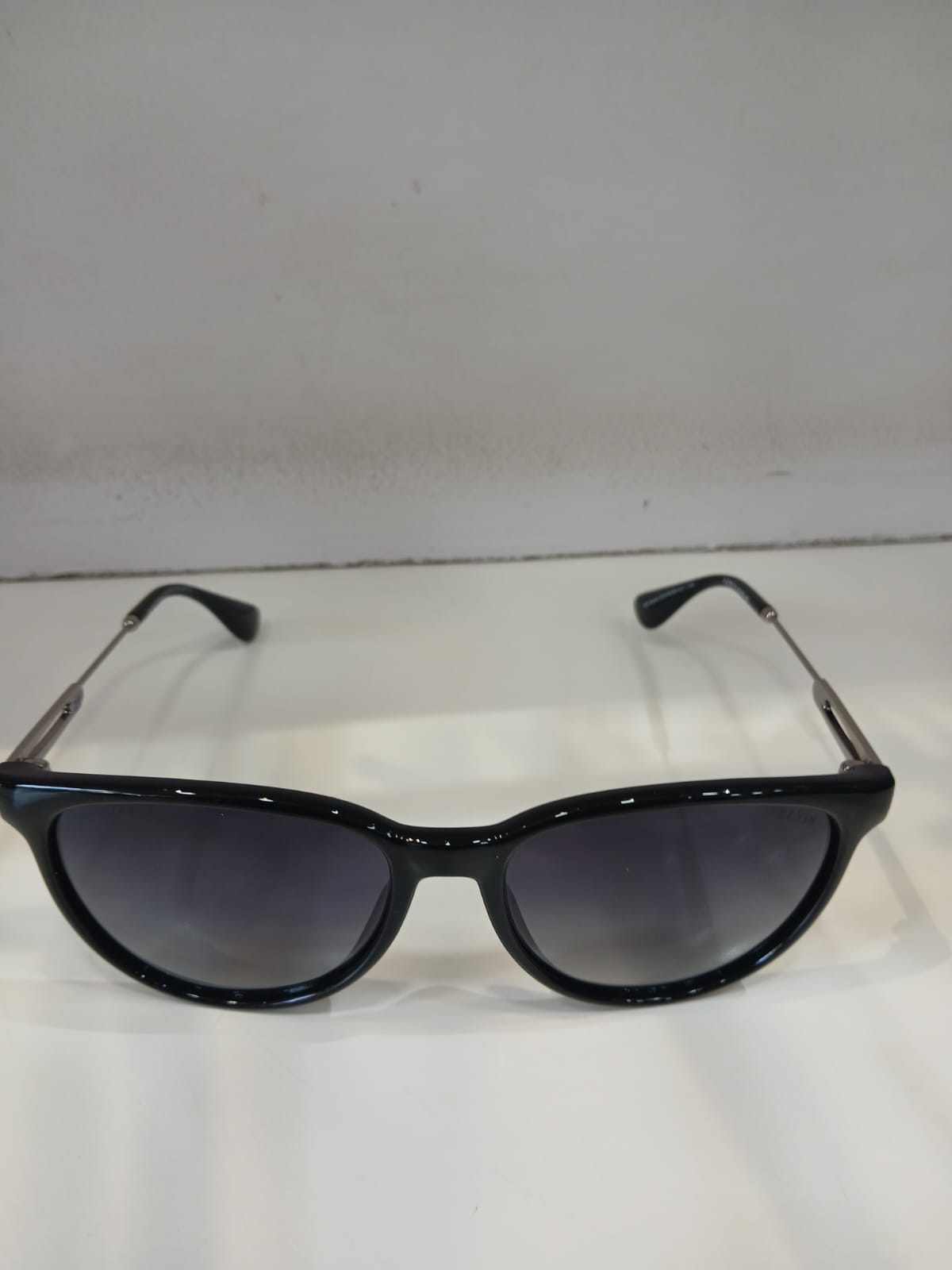 sunglasses - Black Thumbnail