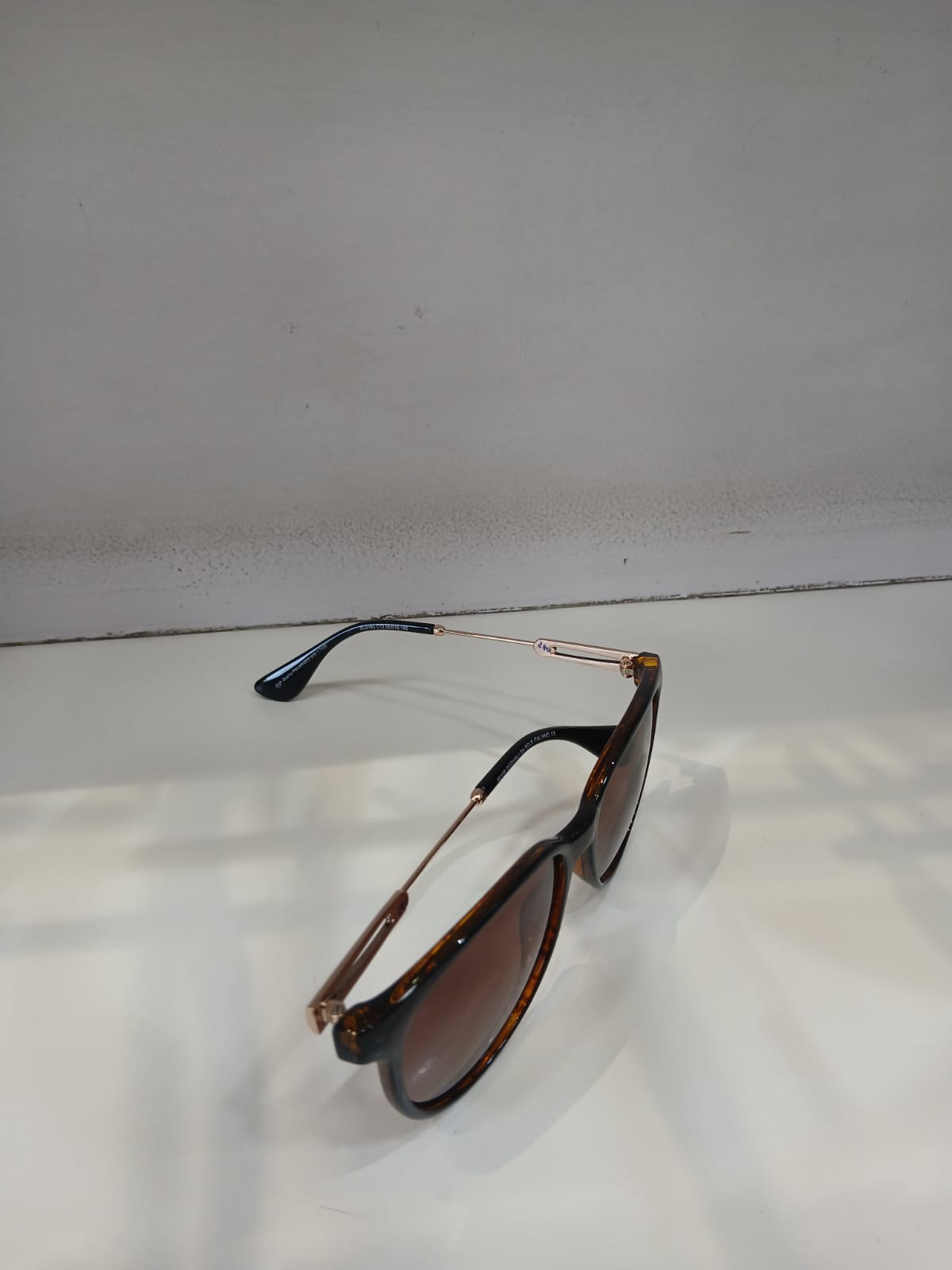 sunglasses - Brown Thumbnail