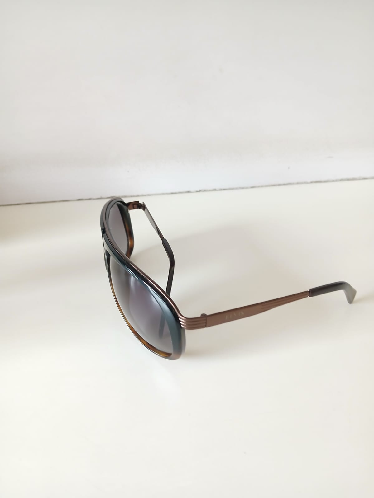 sunglasses - Brown Thumbnail