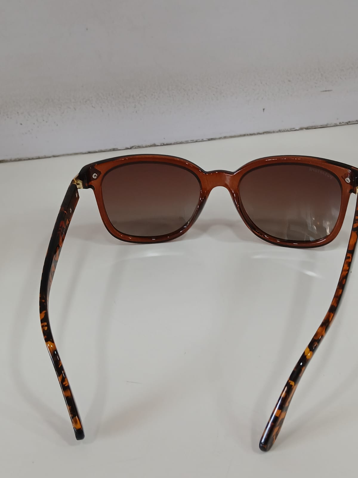 sunglasses - Brown Thumbnail