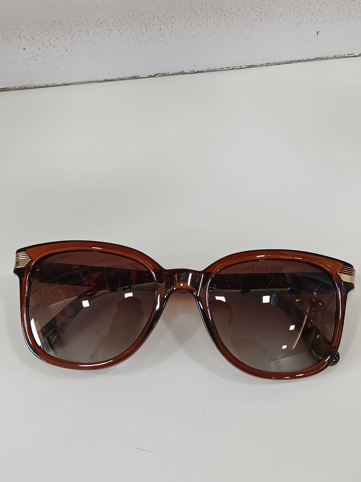 sunglasses - Brown Thumbnail