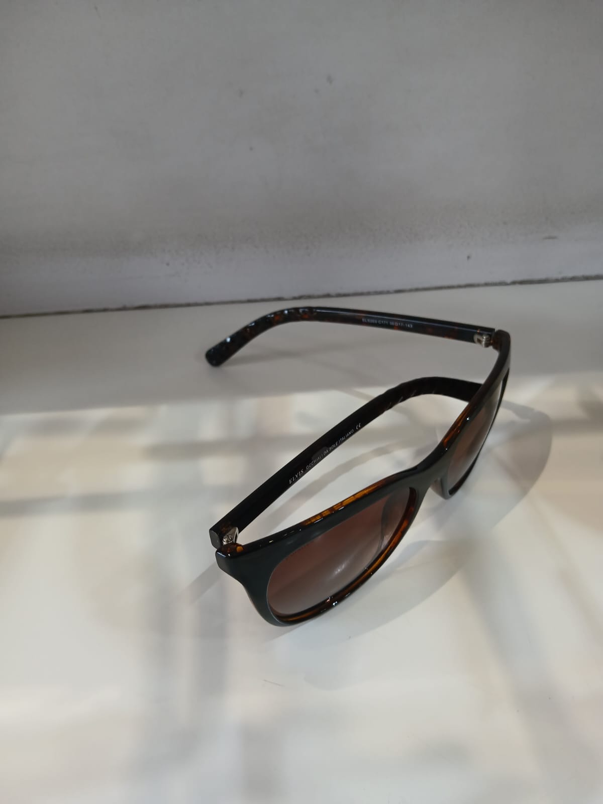 sunglasses - Brown Thumbnail