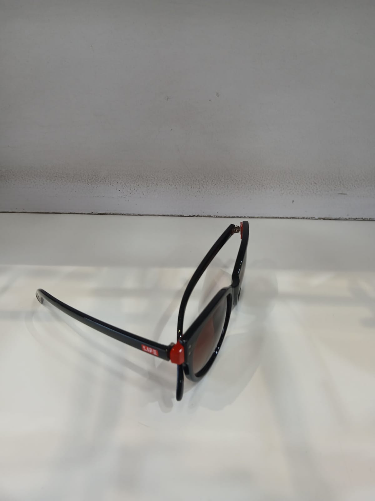 sunglasses - Brown Thumbnail