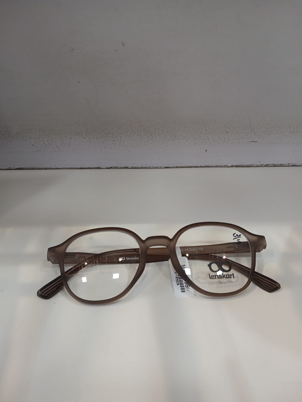 EYEGLASS - Brown