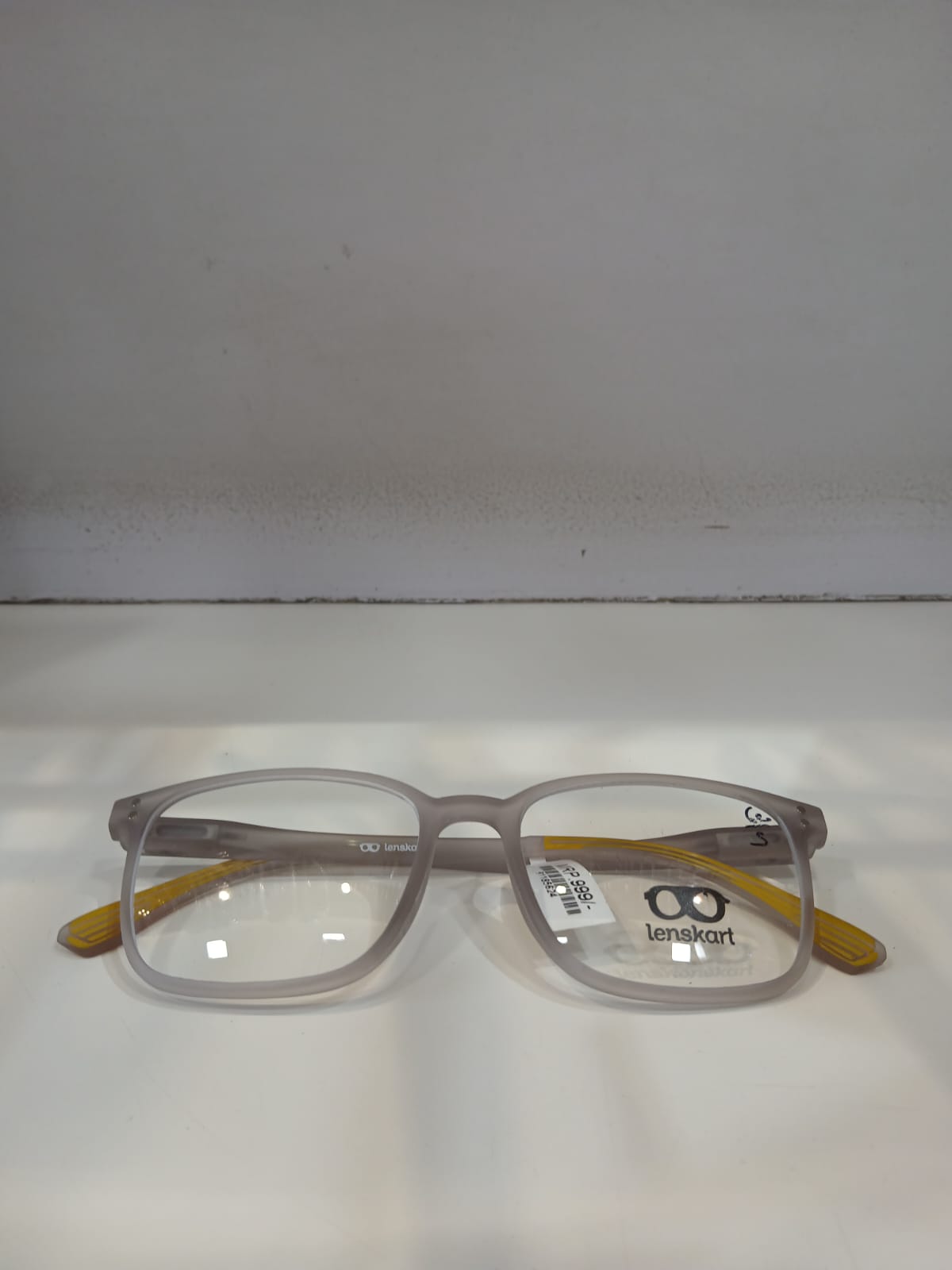 EYEGLASS - Tan