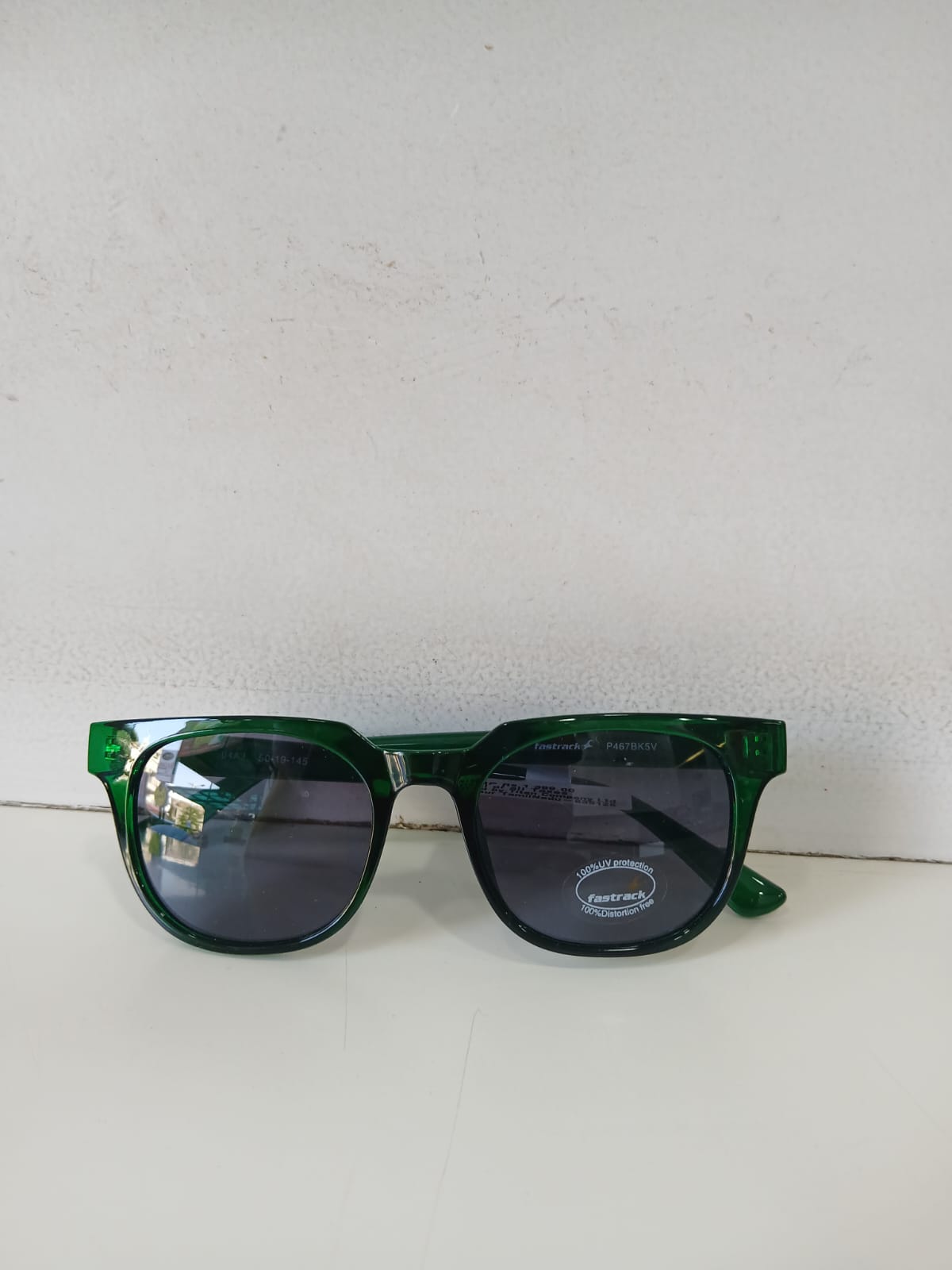 sunglasses - Green Thumbnail