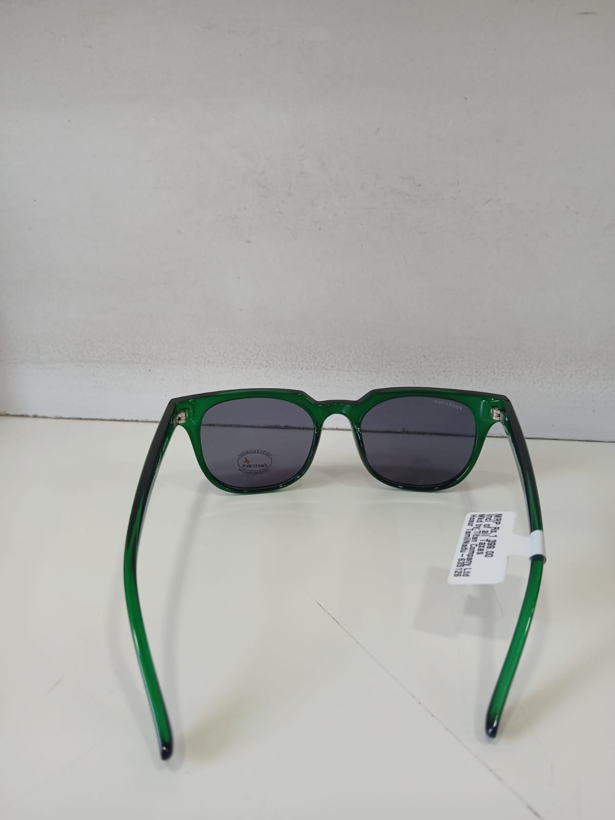 sunglasses - Green Thumbnail