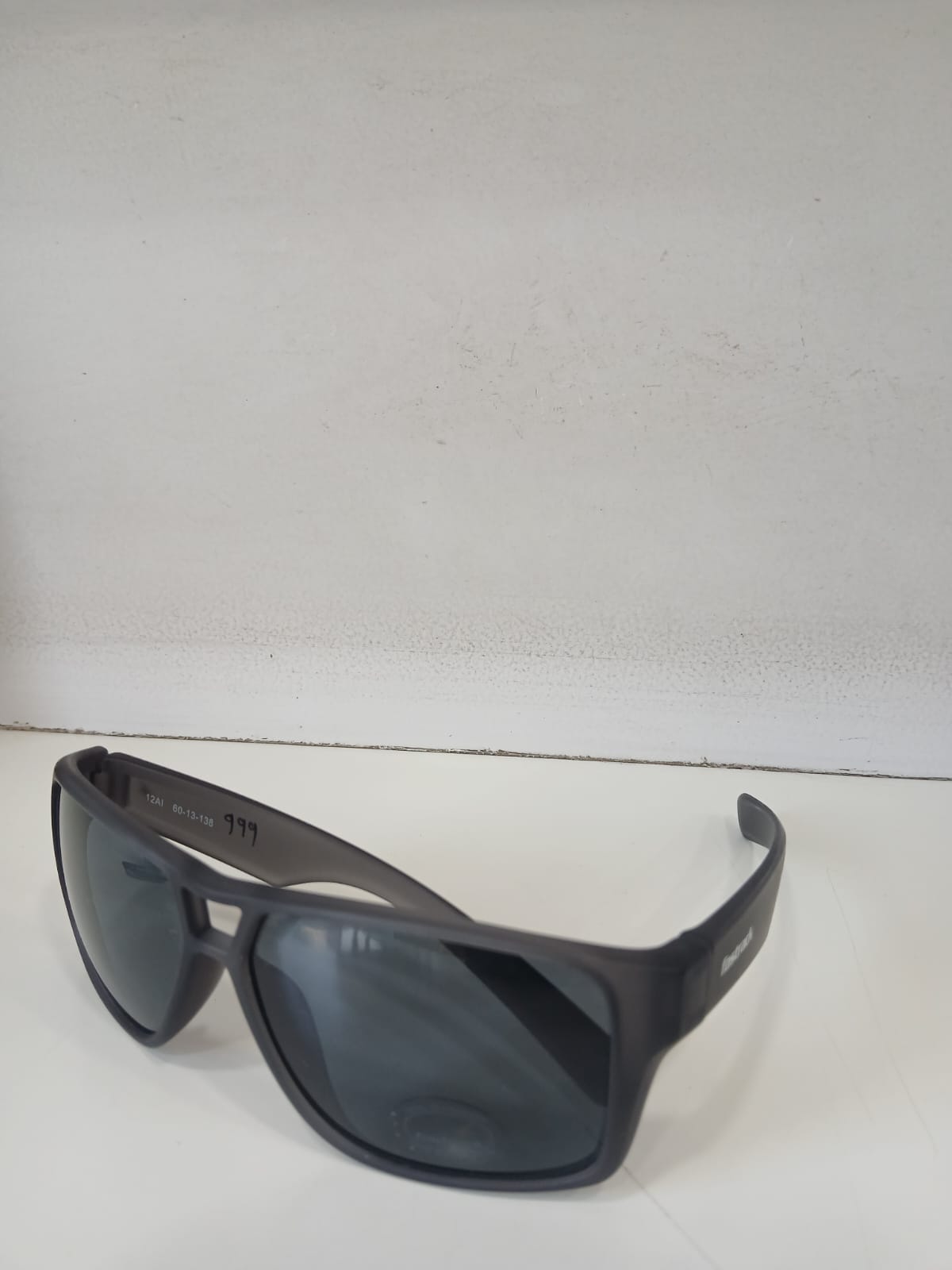 sunglasses - Gray Thumbnail