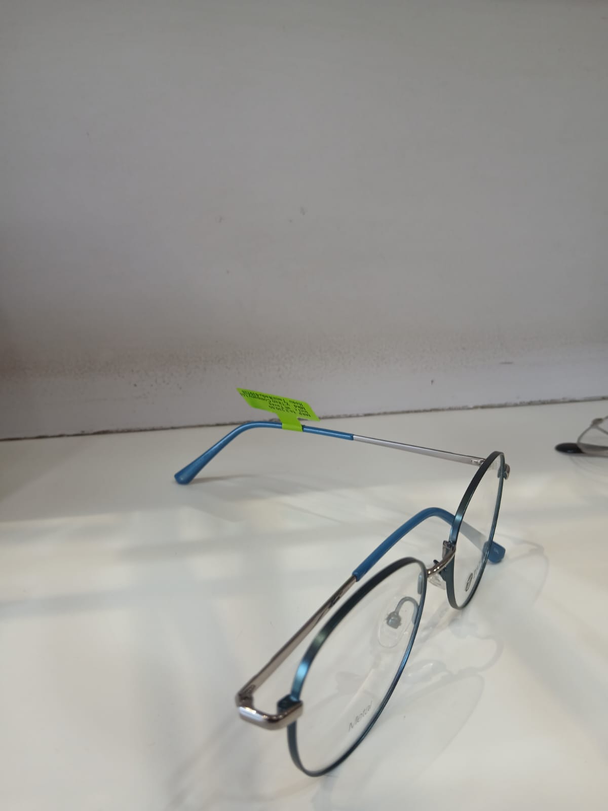 EYEGLASS - Black Thumbnail