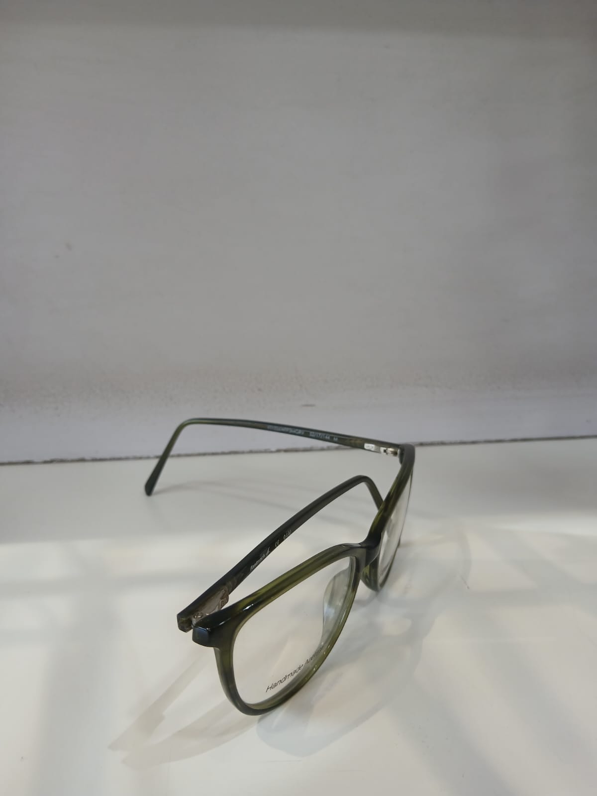 EYEGLASS - Green Thumbnail