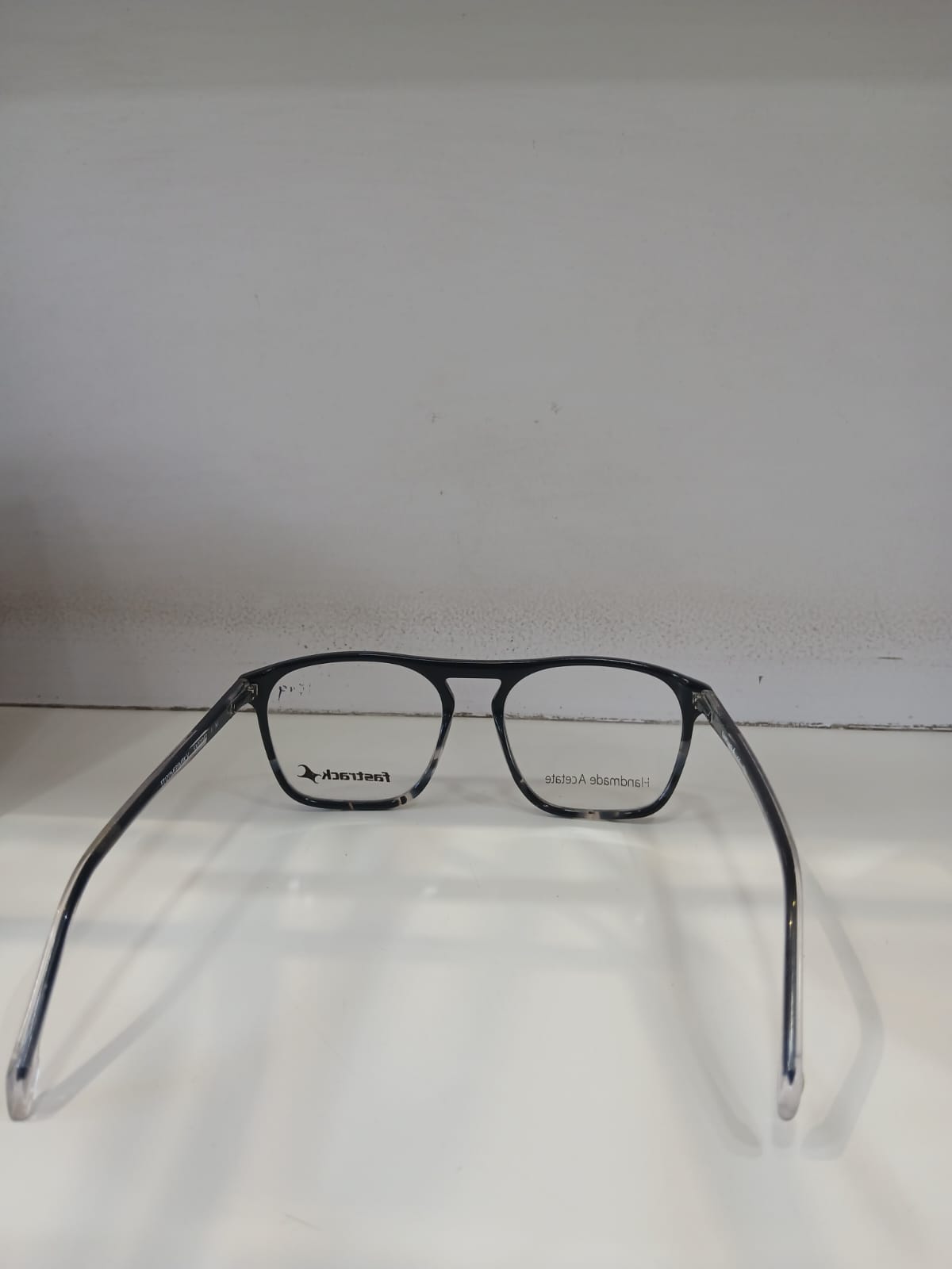 EYEGLASS - Black Thumbnail