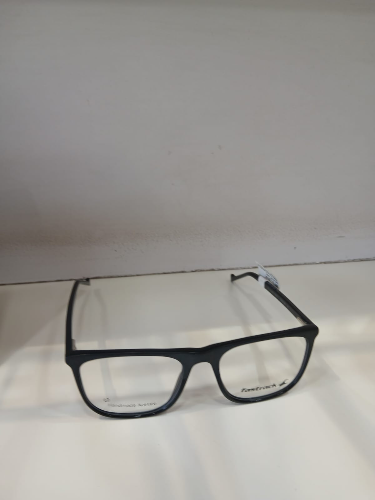 EYEGLASS - Black Thumbnail