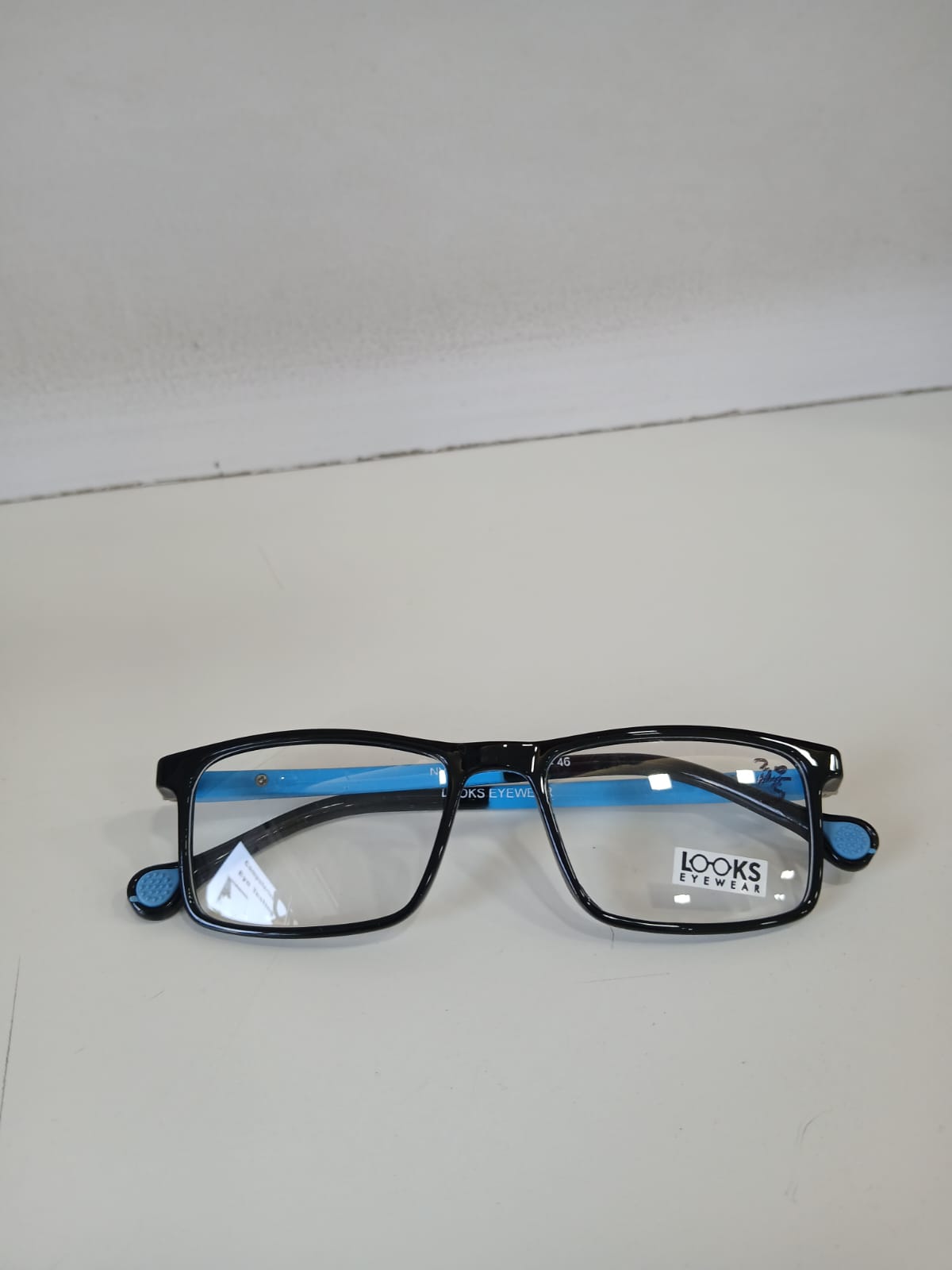 EYEGLASS - Black Thumbnail