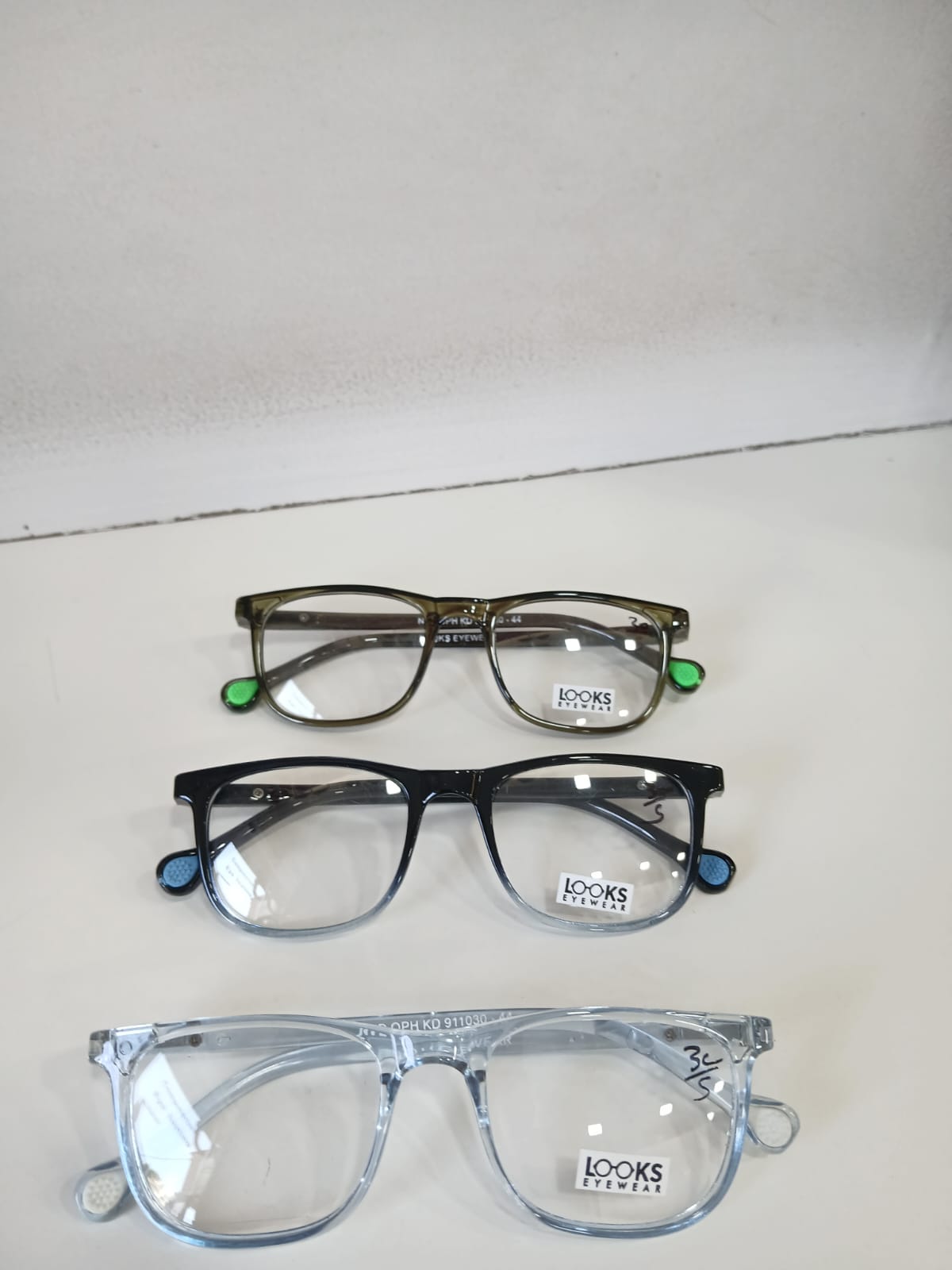 EYEGLASS - Green Thumbnail