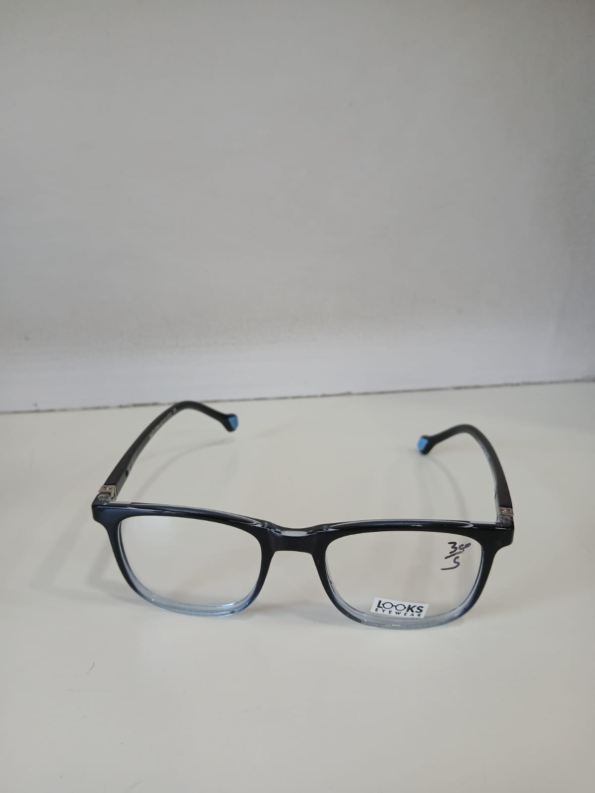 EYEGLASS - Blue Thumbnail