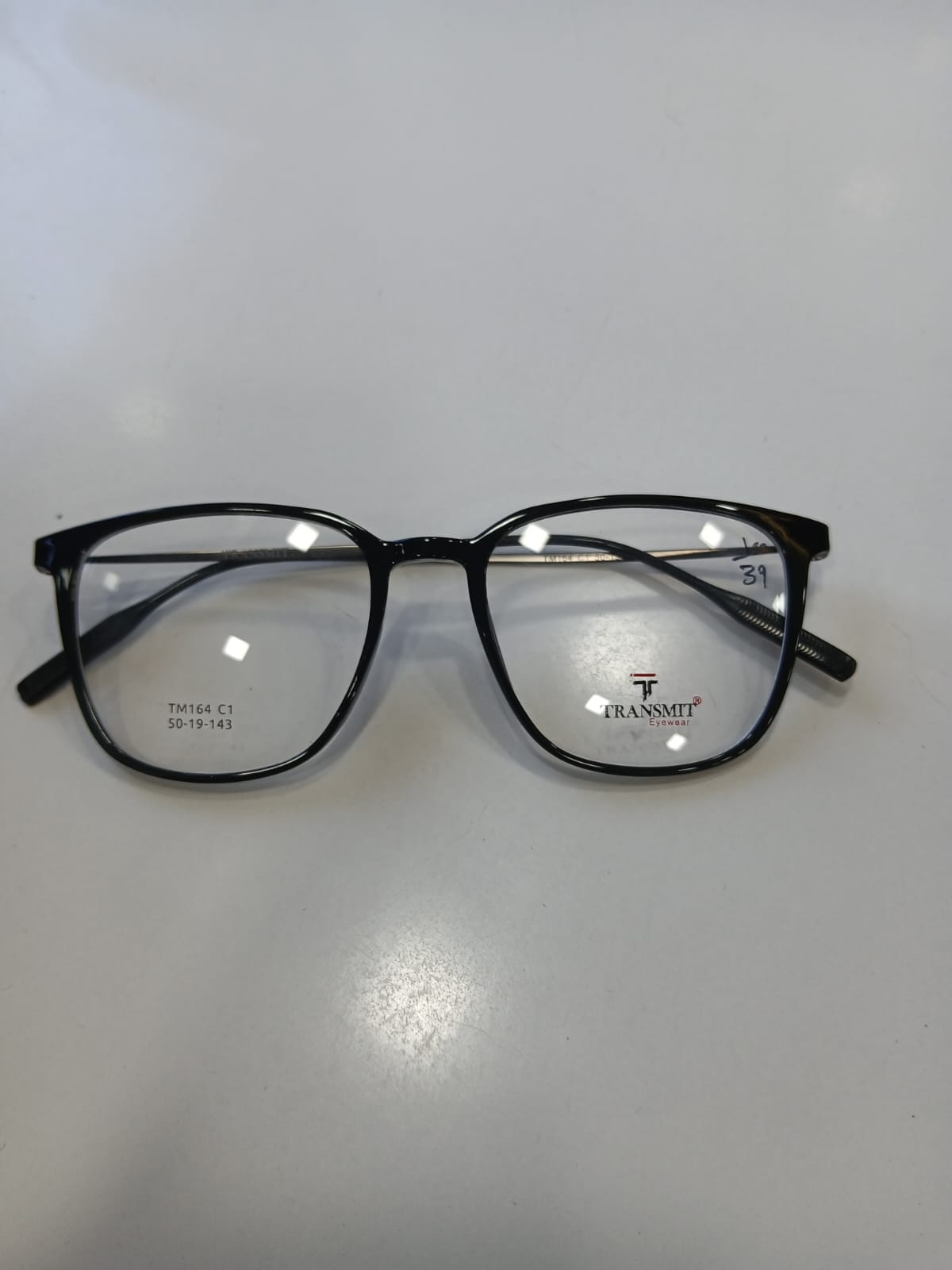EYEGLASS - Black Thumbnail